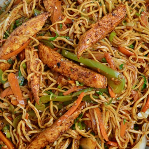 Chicken Noodles Recipe/ Chicken Hakka Noodles/ Street Style Chicken Noodles  